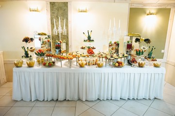 Fruit receptions at the wedding