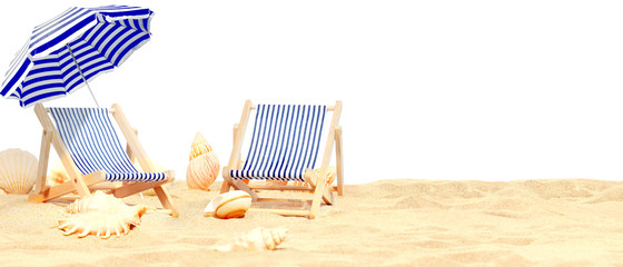 Schöner Strand mit Liegestühlen - Urlaub Konzept