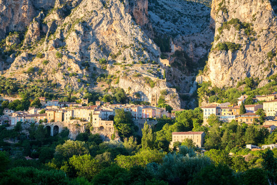 Charming village of Moustiers-Ste-Marie at sunset, Alpes-de-Haute-Provence, France