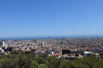 Fototapeta na wymiar Imagen aérea de Barcelona desde Parque Güell