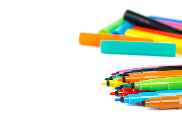 Naklejka premium opened felt-tip pens and caps