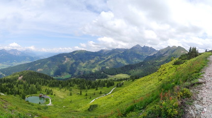 Fototapeta na wymiar View from Planai, Schladming, Steiermark, Austria, Europe
