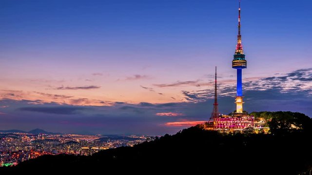 Time lapse of Seoul Tower in Seoul City Skyline,South Korea.