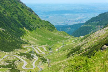 Fototapeta na wymiar Transfagarasan winding highway in Romania