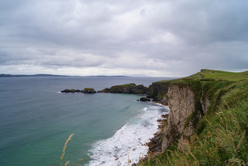 Landschaft um Carrick-a-Rede - Rope Bridge -  Nordirland