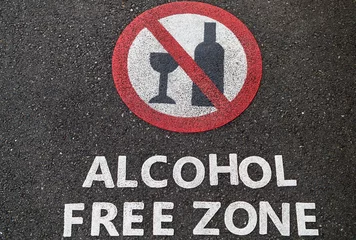 Foto op Plexiglas Sign, alcohol free zone © Victor