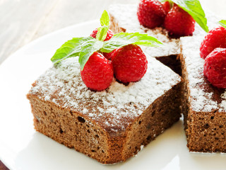 Brownie with berries