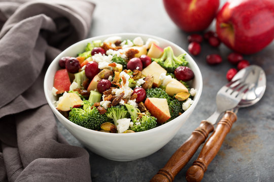 Fall salad with apple and cranberry