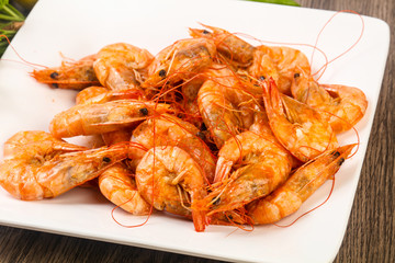 Boiled prawns