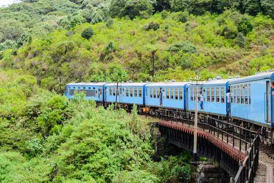 Die schönsten Strecken Sri Lankas