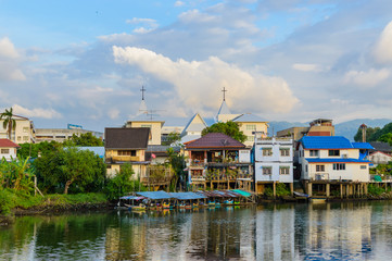 Fototapeta na wymiar Chang town, Chanthaburi, Waterfront, Thailand