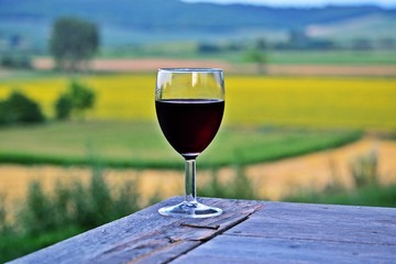 Ein Glas Rotwein
