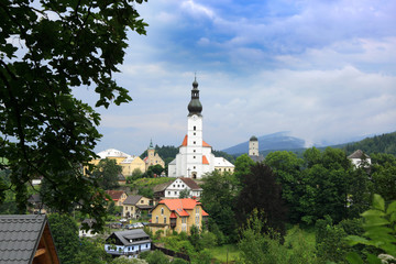 Krajobraz wiejski z góry, Branna w Czechach.