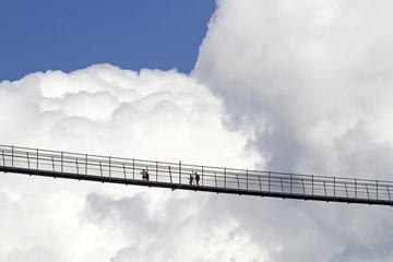 Highline - Hängebrücke - Reutte - Tirol - Ehrenberg - Wolken