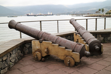 Canhões antigos