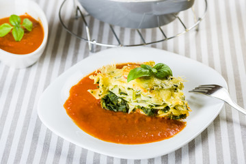 Roasted pasta with spinach