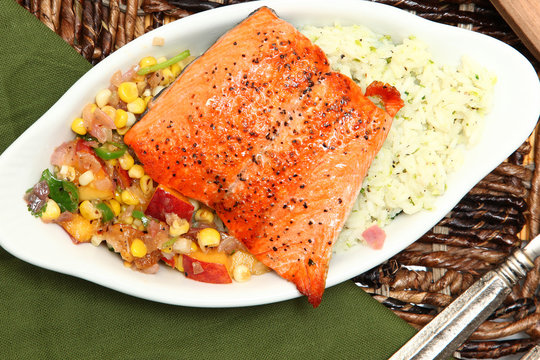 Salmon with Salsa and Rice