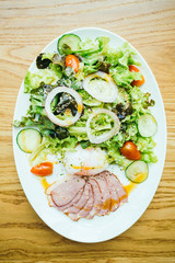 Duck breast meat with vegetable salad