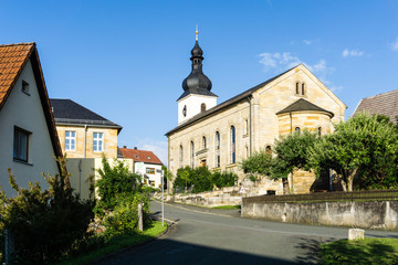 Fototapeta na wymiar Kirche St. Katharina in Haag Oberfranken Bayern Franken