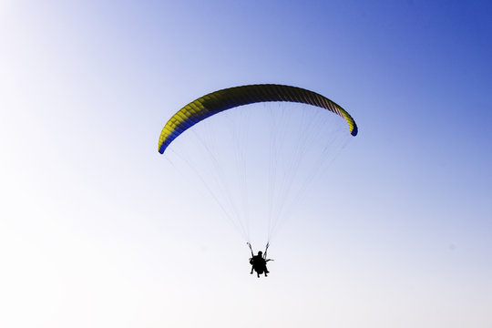 Parchute Paragliding
