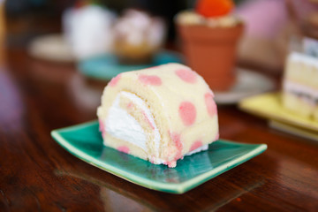 roll cake on dish