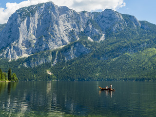Österreich, Steiermark,  Altausse, hinten die .Trisselwand, Altausseeer See