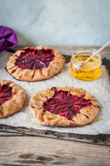 Wholemeal Plum Galettes with Honey