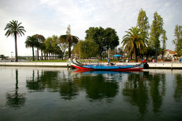 Canoas gondolas en Aveiro, Portugal