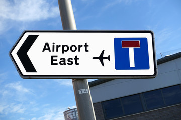 aéroport par là