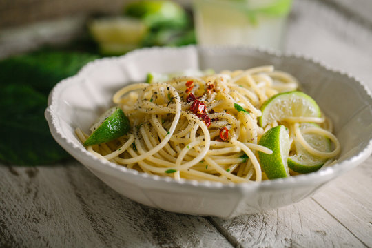 Spaghetti with lime