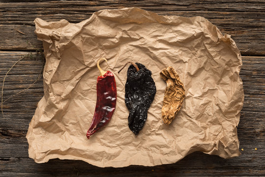 Mexican Food Ingredients: Ancho, Chipotle, Guarjillo, Chile Peppers