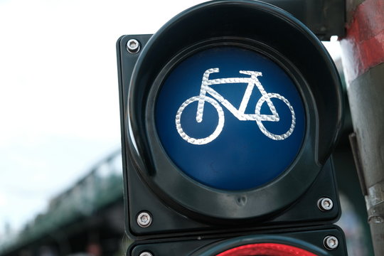 Green light for bicycle