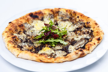 Pizza with truffle