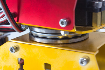 Bearings for rotation of mechanical arms, made form steel and aluminum, bearings can rotation around for work in industry catching and lifting