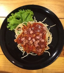 Tomato ketchup spaghetti, delicious meal