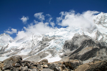 Obraz premium Shot from the Everest Basecamp trail in Nepal