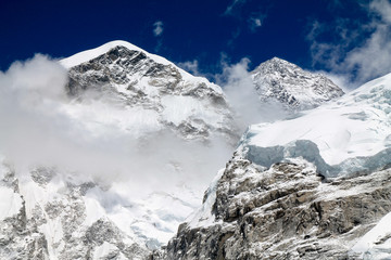Obraz premium Shot from the Everest Basecamp trail in Nepal