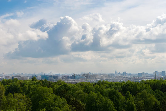 Beautiful and large sky with clouds above the city center, Moscow © Konstantin