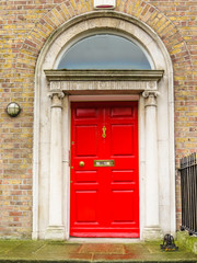 Fototapeta na wymiar Door in the georgian house of Dublin, Ireland