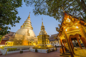 Naklejka premium Wat Phra Singh in Chiang Mai, Thailand.