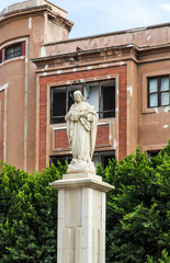 Fototapeta na wymiar Statue of Mary in Cartagena