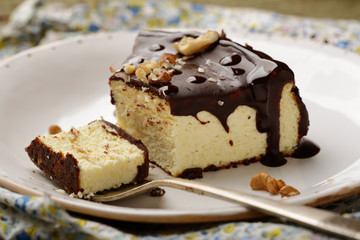 Cheesecake with chocolate icing