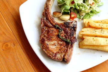 grill pork chops steak