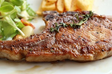grill pork chops steak