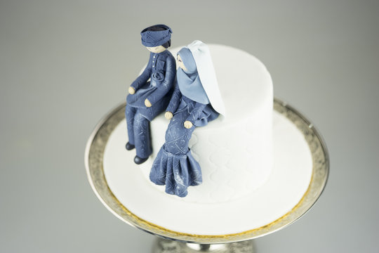 malay wedding sugar paste models