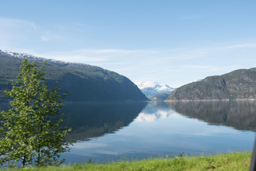 Fototapeta na wymiar Fjord in Norwegen