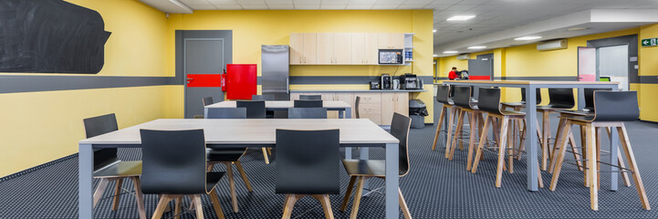 Linchroom interior with kitchenette