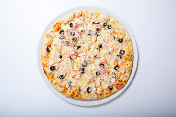 Pizza with cheese and olives and onion rings