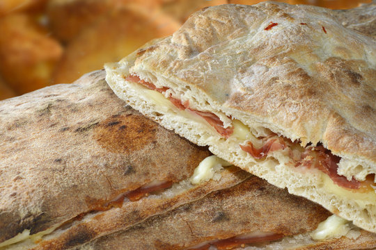 Italy, .Campania; Sorrento; typical "panuozzo" filled with cheese and parma ham.