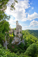 Fototapeta na wymiar Schloss Lichtenstein, Deutschland